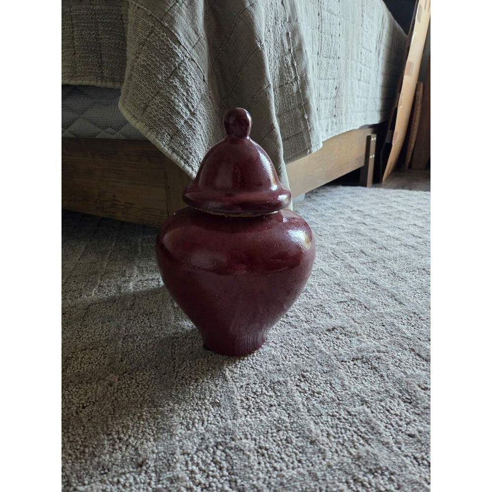 Vintage Burgundy Ceramic Ginger Jar with Lid – Decorative Urn Vase